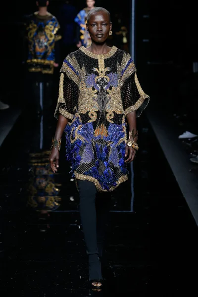 Look 76